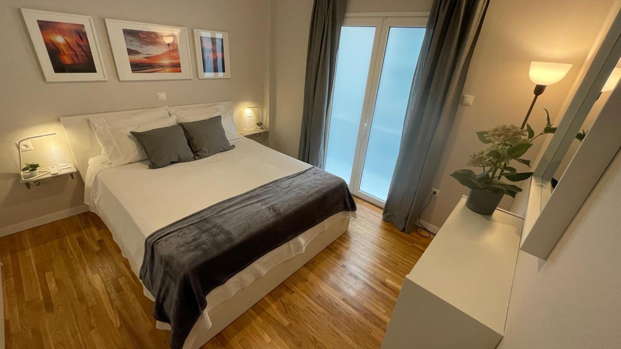 4 Newly Renovated Charming Apartments Steps From Panormou Metro Station Athén Kültér fotó