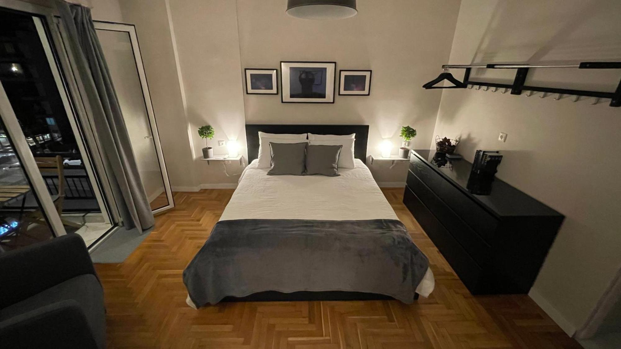 4 Newly Renovated Charming Apartments Steps From Panormou Metro Station Athén Kültér fotó