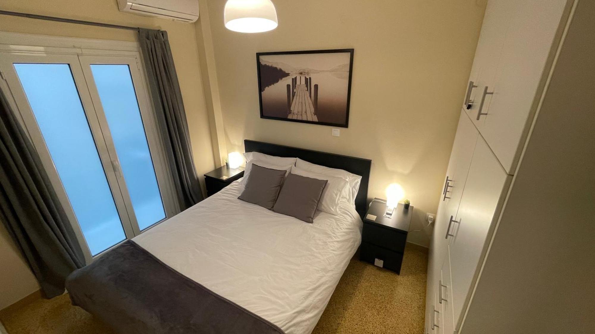 4 Newly Renovated Charming Apartments Steps From Panormou Metro Station Athén Szoba fotó