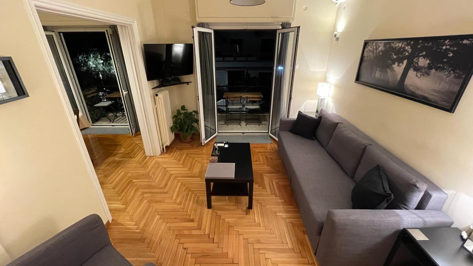 4 Newly Renovated Charming Apartments Steps From Panormou Metro Station Athén Szoba fotó
