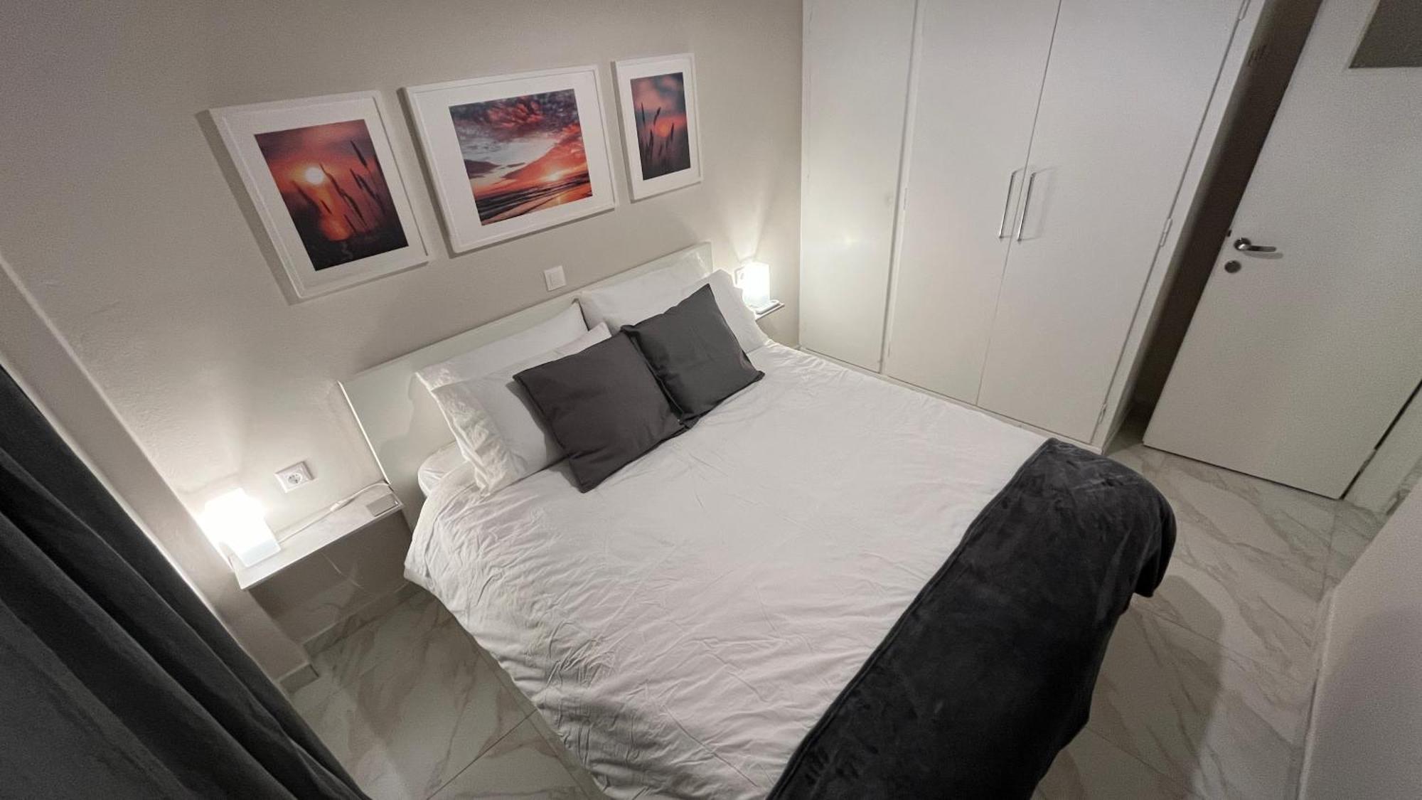 4 Newly Renovated Charming Apartments Steps From Panormou Metro Station Athén Szoba fotó